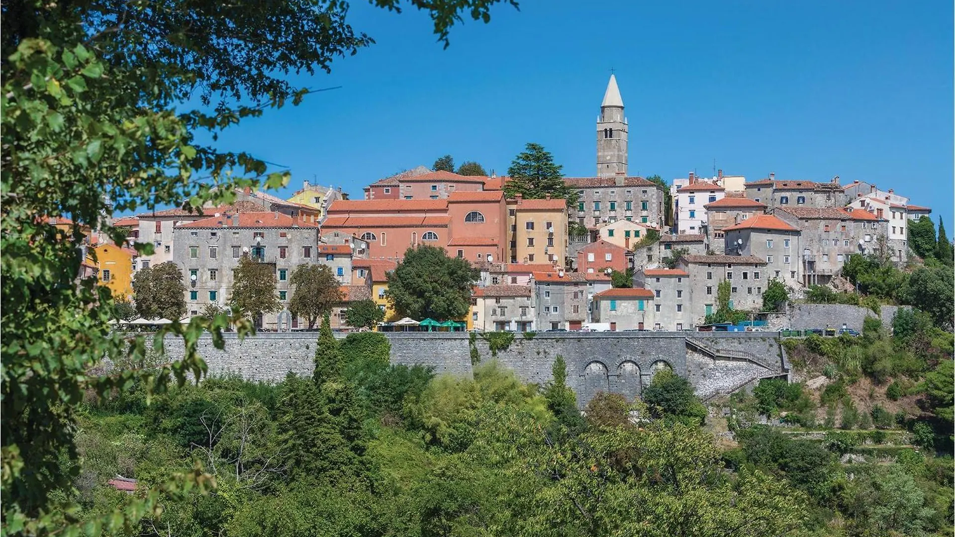 2 Bedroom Gorgeous Apartment In Labin Raša